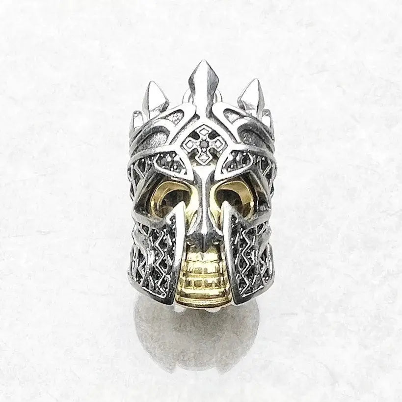 Charm pendentif crâne guerrier royal en argent sterling deux tons argent et or avec motifs tribaux et pointes couronne