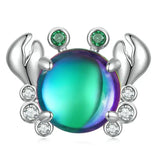 Charms argent en forme de crabe avec cabochon irisé multicolore et yeux en pierre verte pour bracelet océan