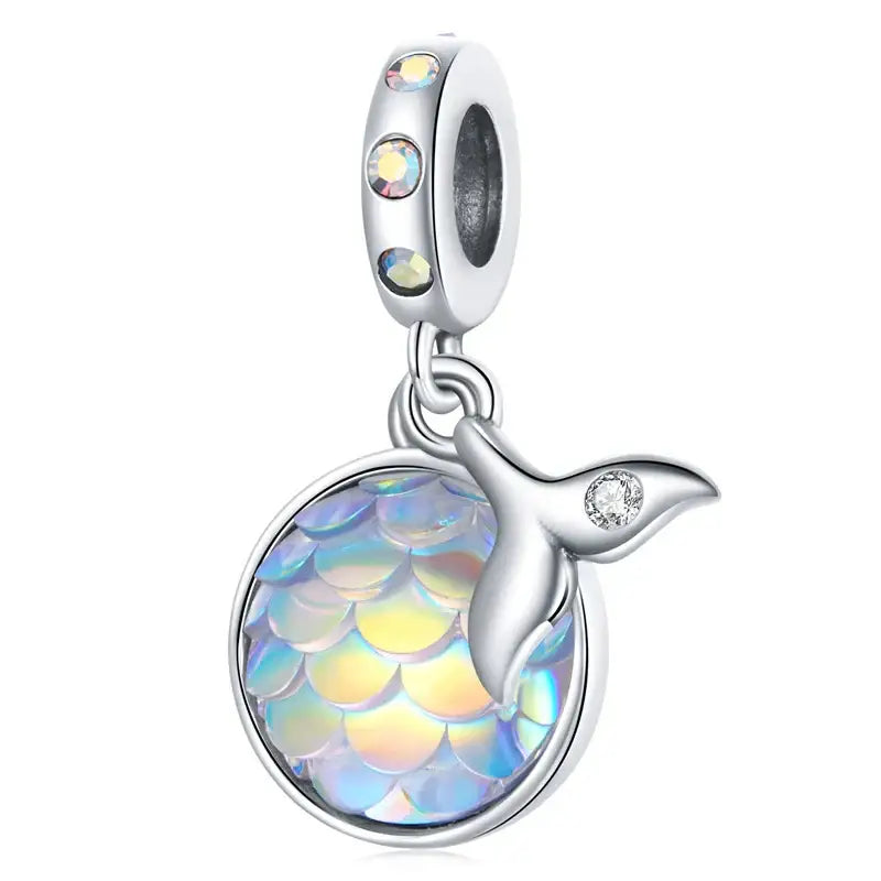 Charm argent en forme de queue de sirène irisée avec pendentif dauphin pour bracelet océan charms océan