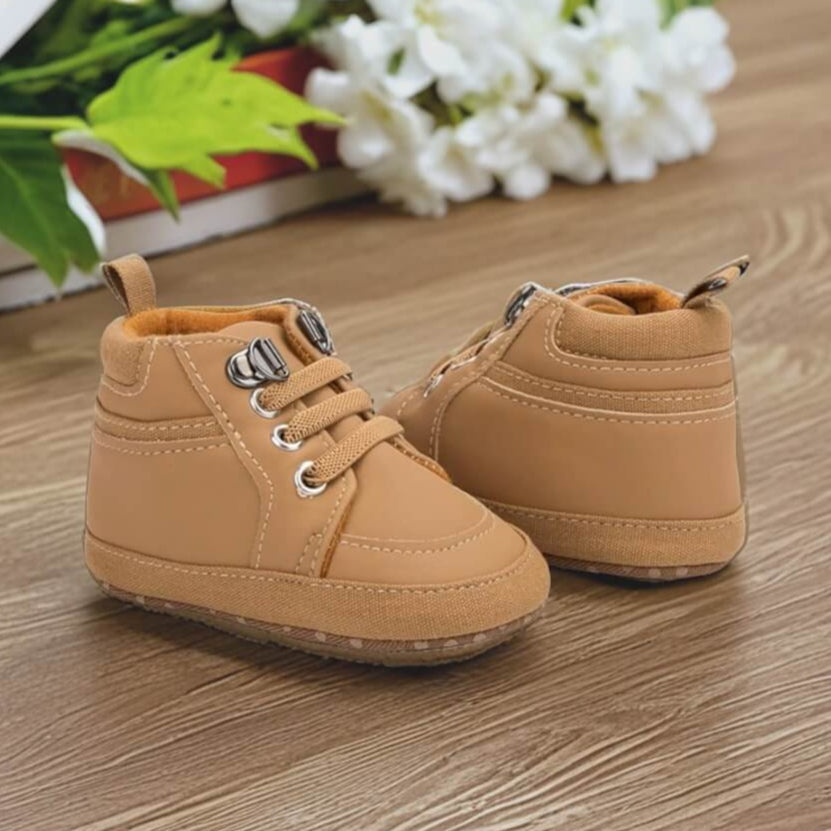 Scarpine in pelle per neonato | TinySteps