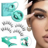Faux cils magnétiques teal dans un boîtier compact avec applicateur pour cils magnétiques et déguisement carnaval