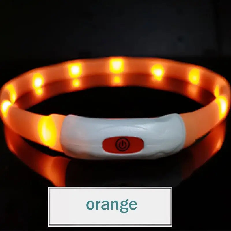 Collier chien led silicone rechargeable orange avec bouton power blanc et symbole rouge, confortables à porter
