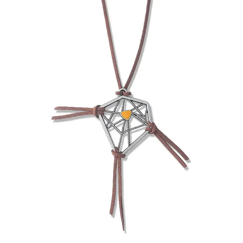 Collier attrape-rêves inspiré death stranding avec pendentif géométrique argent et cœur orange sur cordon en suède marron