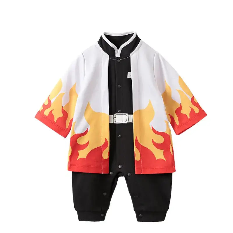 Combinaison bébé kyojuro demon slayer blanc et noir motif flammes avec boutons pression rouges et fermeture à boutons