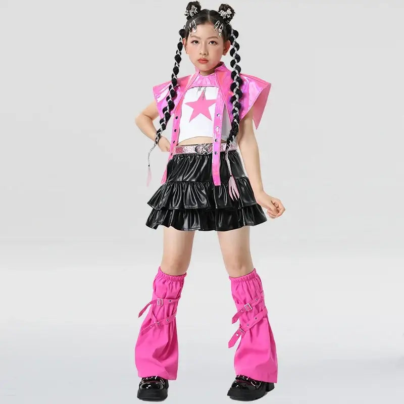 Costume k-pop danse pour fille en rose vif et noir élégant avec motif étoile idéal pour spectacle de danse