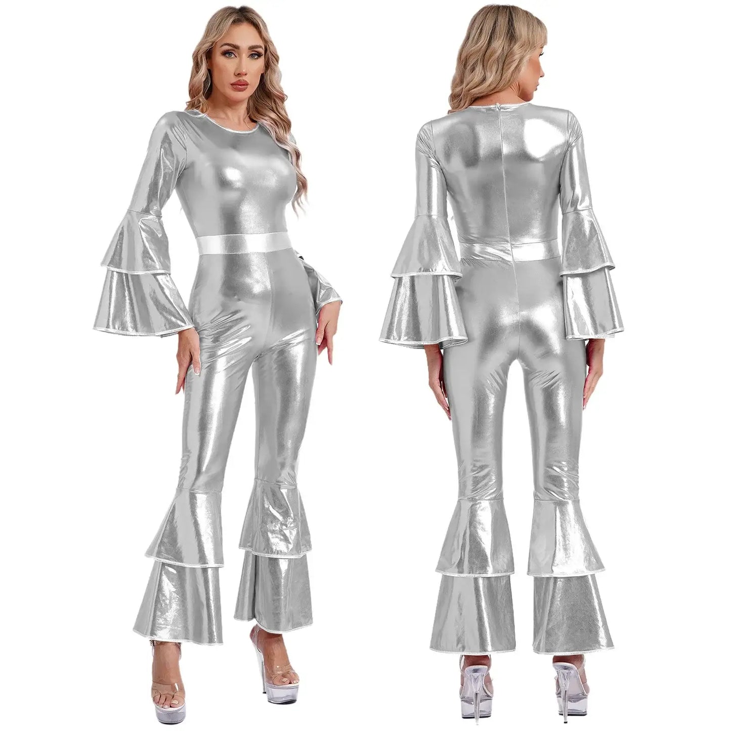 Combinaison pattes déléphant métallique argentée avec manches et jambes évasées pour tenue disco femme chic
