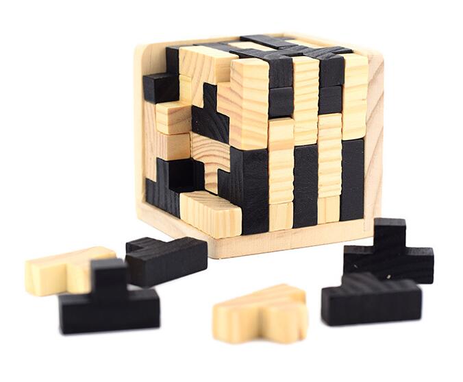 Casse-tête en Bois Le Cube dans le Cube