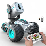 Voiture télécommandée blanche et teal avec caméra 4k montée sur la tête style drone terrestre monster truck
