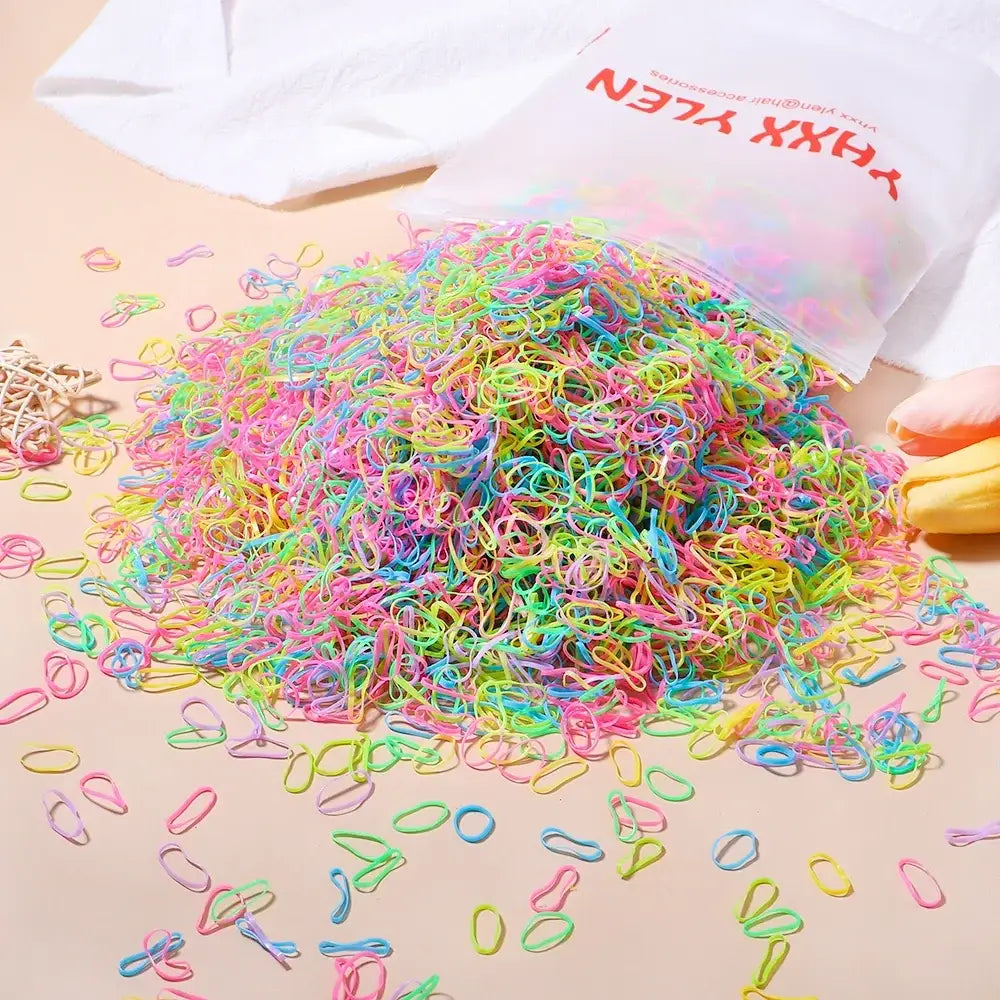 Un lot de 500 élastiques pastel pour bracelets uniques idéal pour loisirs créatifs et déguisement carnaval