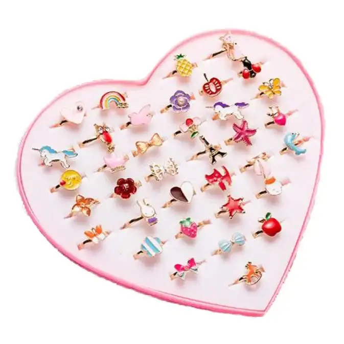 Ensemble bagues ajustables enfant fille avec designs colorés en émail représentant licornes, fruits, animaux et nœuds