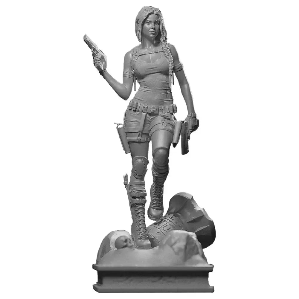 Paintable Figurine Lara Miniature