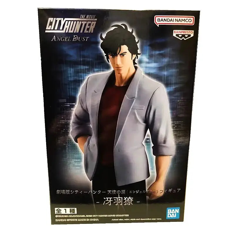 Figurine city hunter ryohei kuroda en blazer gris manches retroussées sur chemise rouge foncé pour collection nicky larson