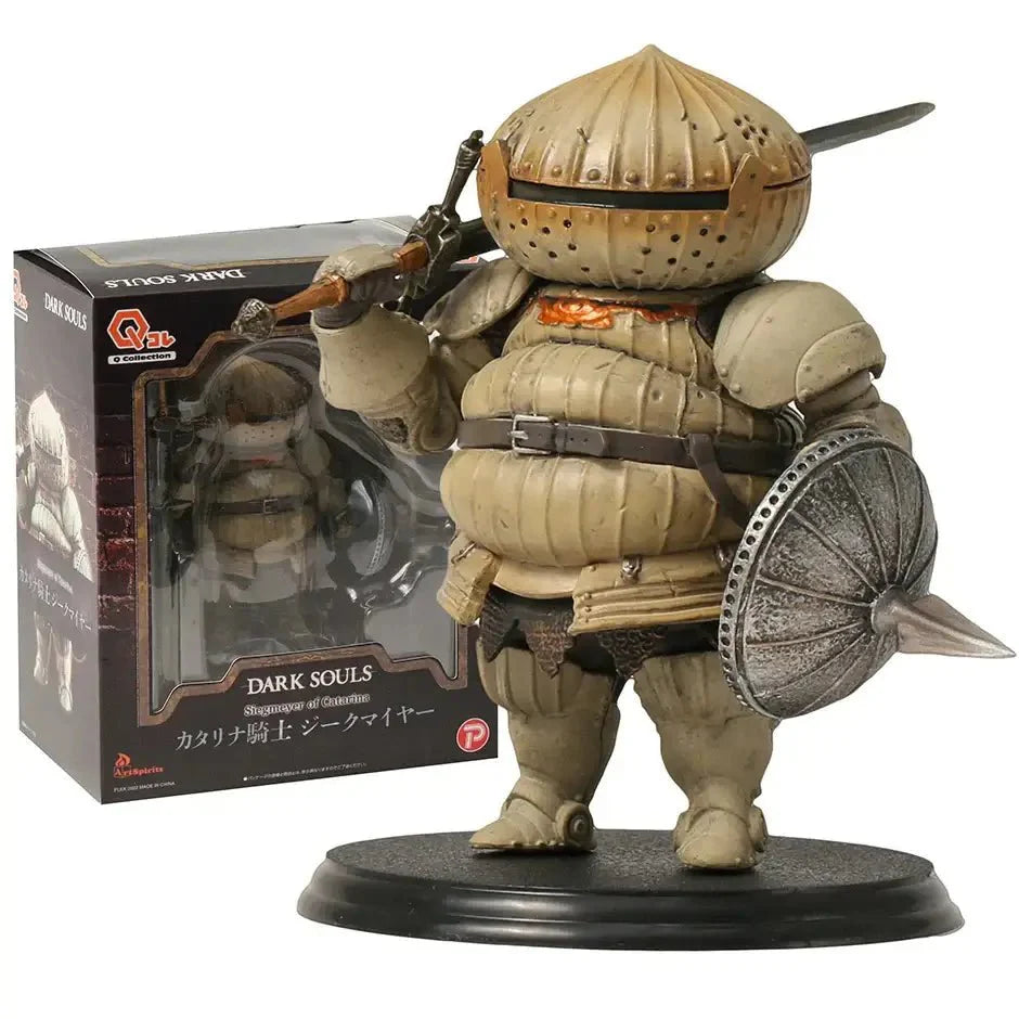 Figurine dark souls siegmeyer en armure segmentée couleur tan avec casque à pointes et bouclier, vue avant