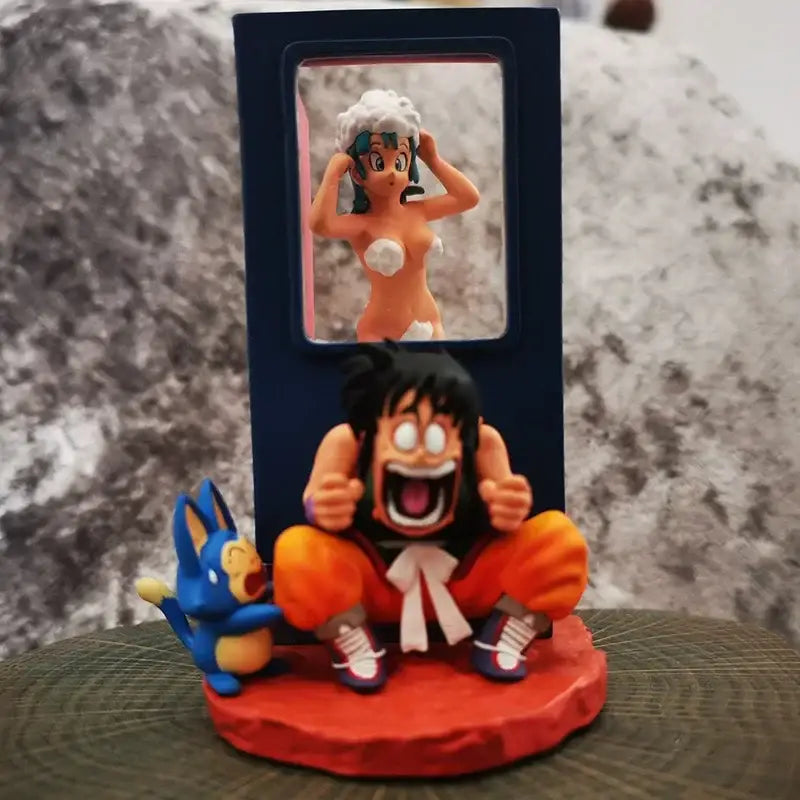 Dragon Ball Z Goku Yamcha Bulma Figure