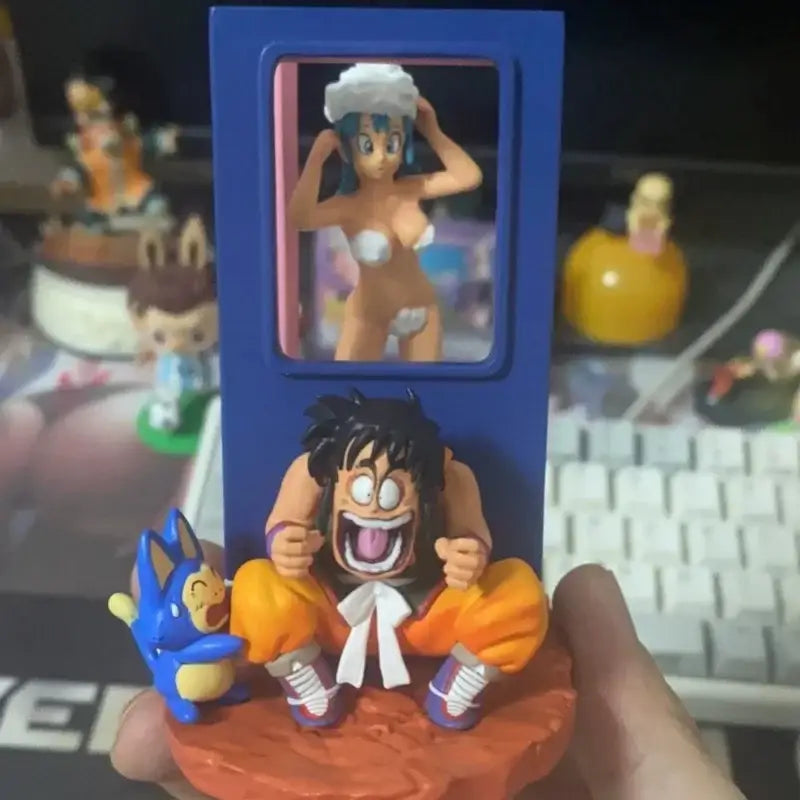 Dragon Ball Z Goku Yamcha Bulma Figure
