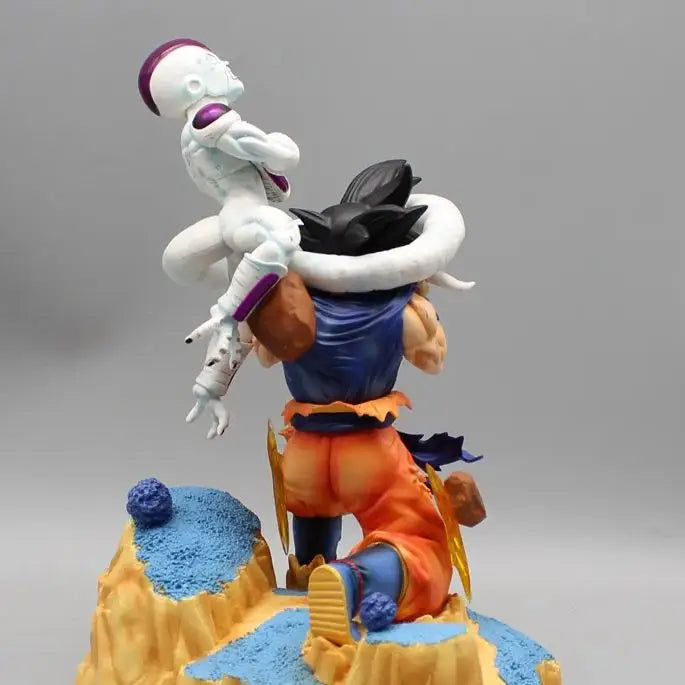Dragon Ball Z Son Goku VS Frieza Figure
