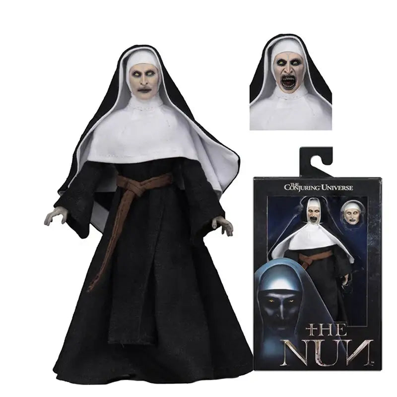 Figurine film horreur la nonne en noir et blanc avec ceinture marron et détails précis du visage de l’univers conjuring