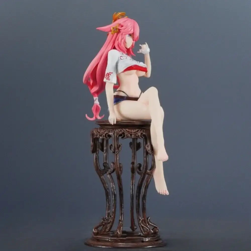 Genshin Impact Yae Miko Figurine