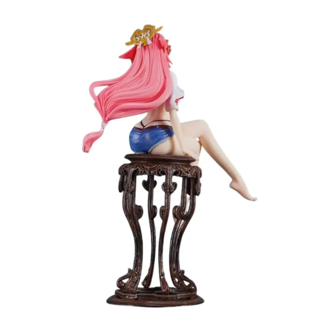 Genshin Impact Yae Miko Figurine
