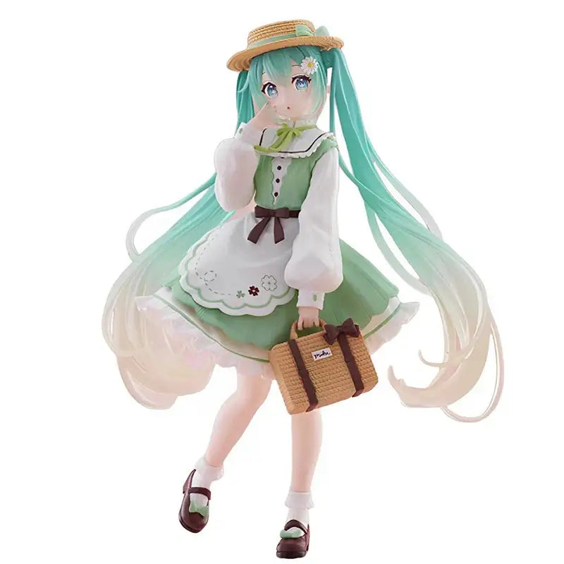 Figurine hatsune miku mode hatsune miku en robe vert menthe et blanche avec noeud marron tenant un panier en paille