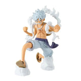 Figurine monkey d luffy gear 5 en plastique bleu clair avec cheveux blancs muscle et shorts effiloches forme éveillée