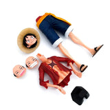 Figurine one piece monkey d luffy en plastique bleu et rouge représentant le personnage captivant de one piece