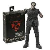 Figurines articulées frankenstein noir en plastique avec poses dynamiques frankenstein et points d’articulation horreur, présenté avec emballage