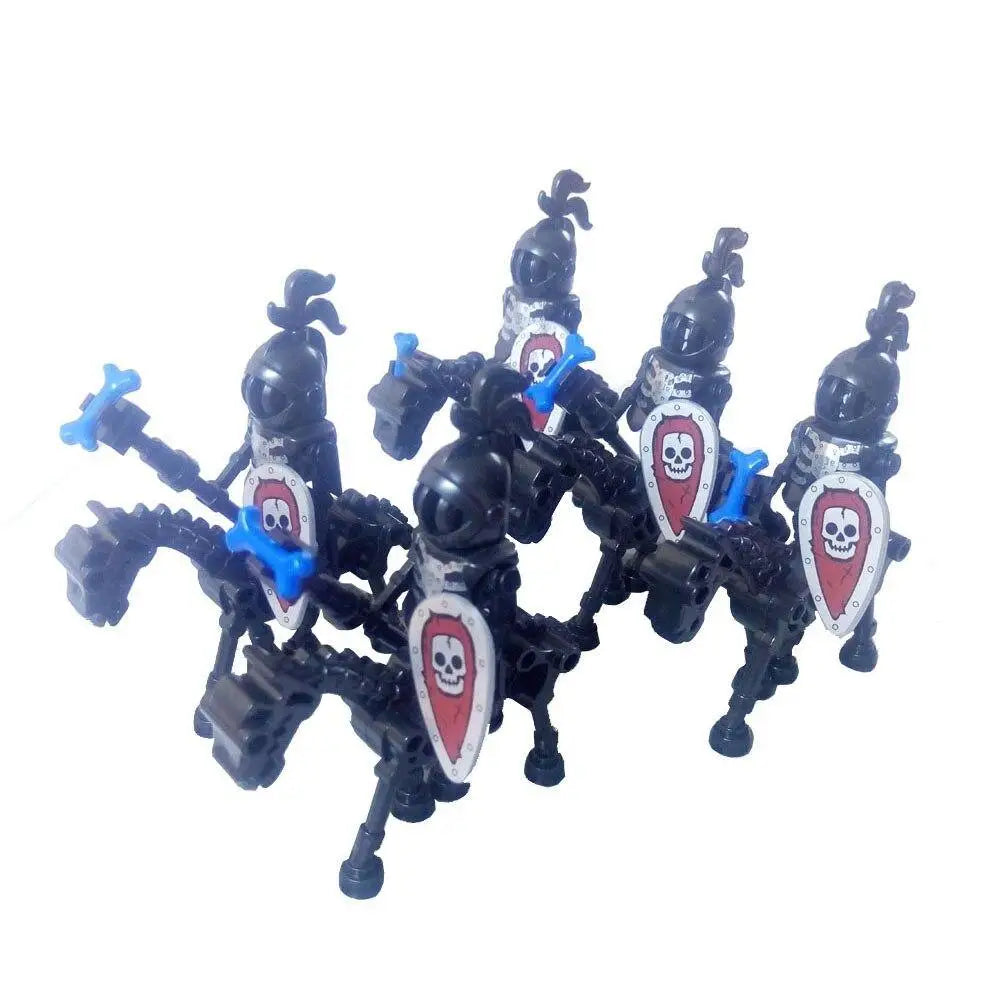 Figurines lego squelette ninja pirates en plastique noir avec boucliers à crâne rouge et blanc et accessoires bleus