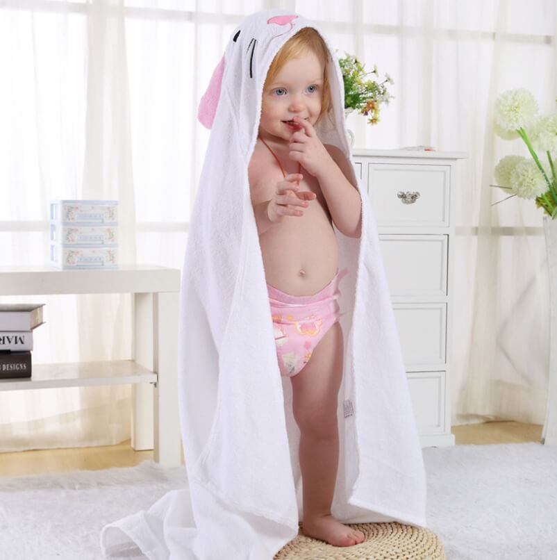 CuddleSoft™ Serviette de Bain à Capuche Ultra-Absorbante (Polaire Corail)