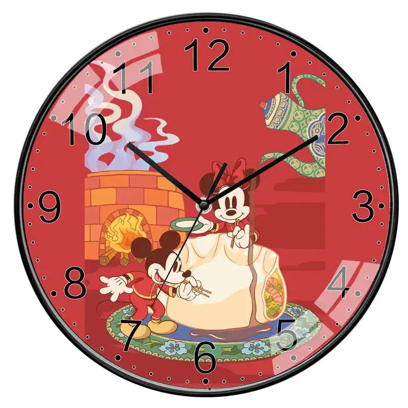 Horloge murale disney mickey rouge avec mickey et minnie dans une cuisine festive chiffres noirs et finition brillante