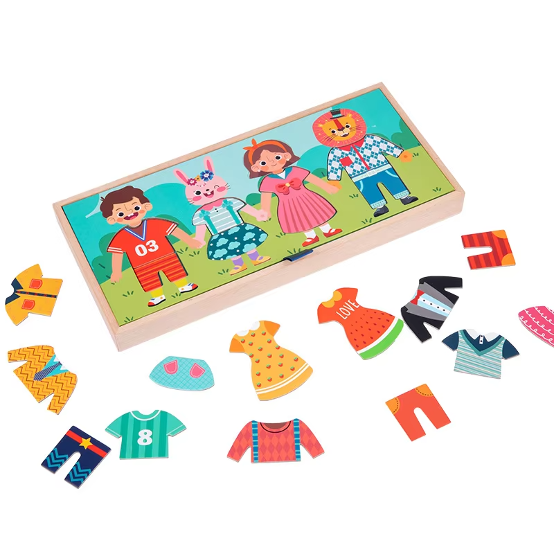 Puzzle Famille à Habiller en Bois