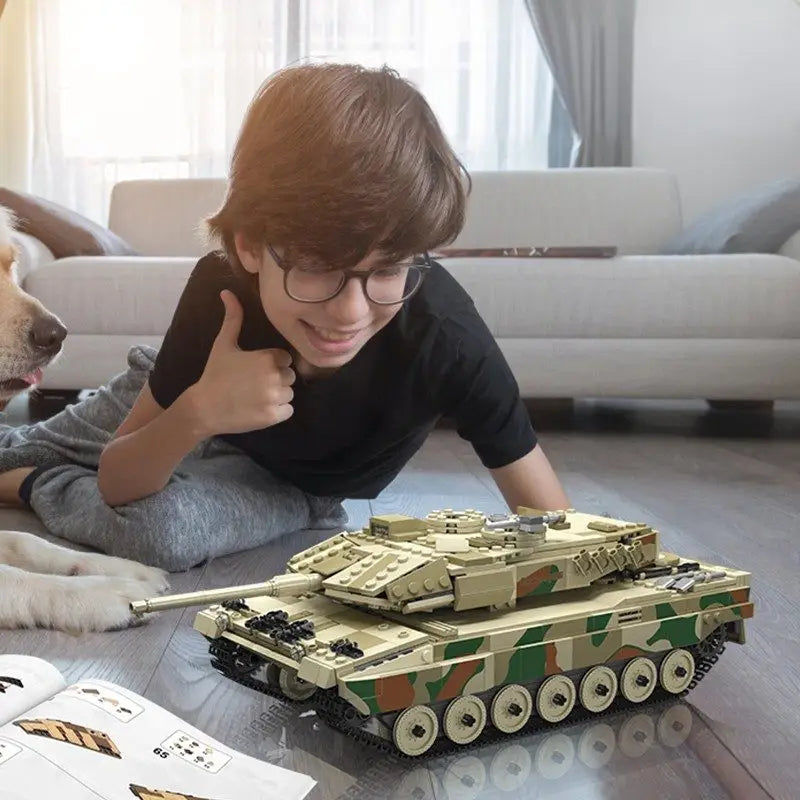 Leopard 2 RC Tank Toy