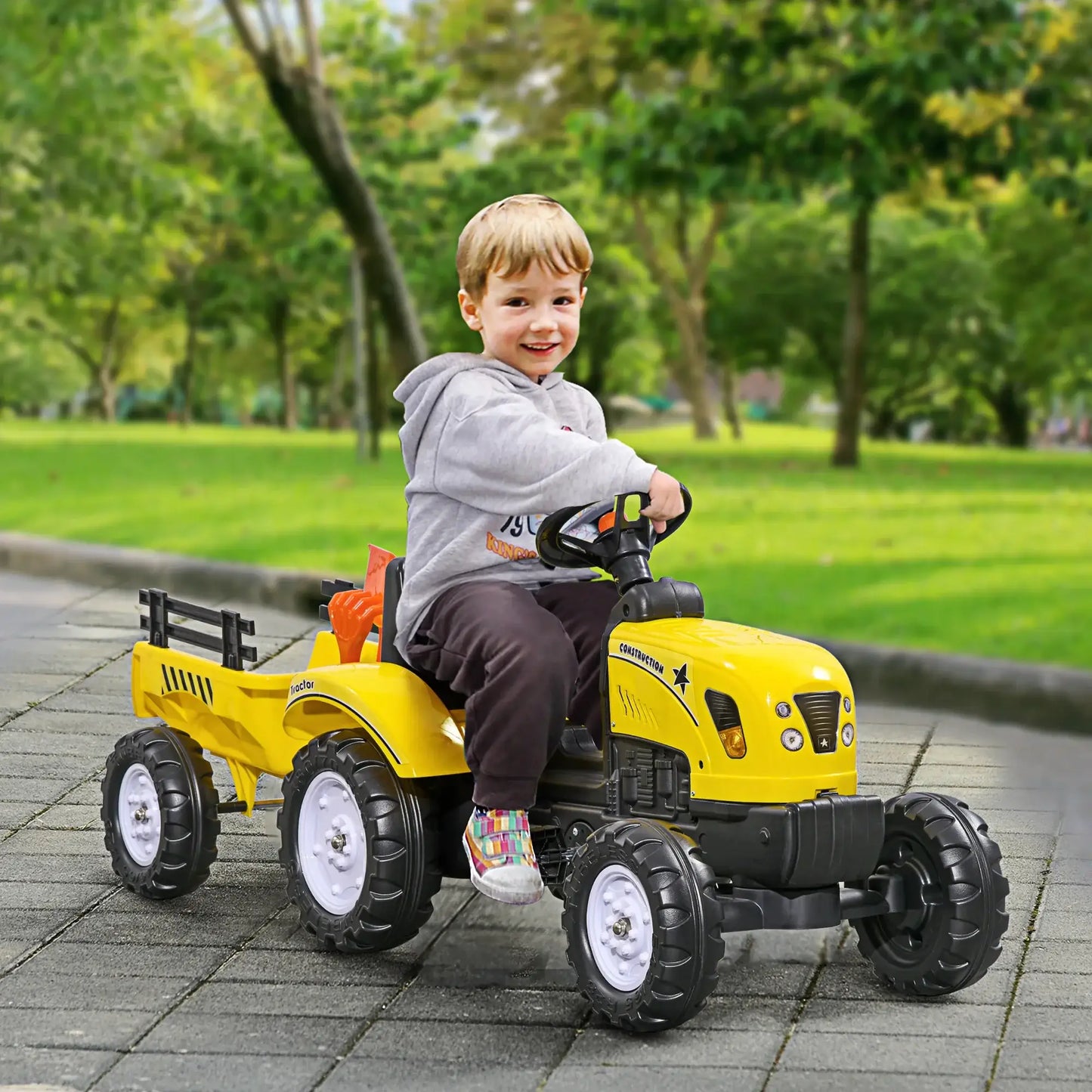 Toy tractor with trailer for children