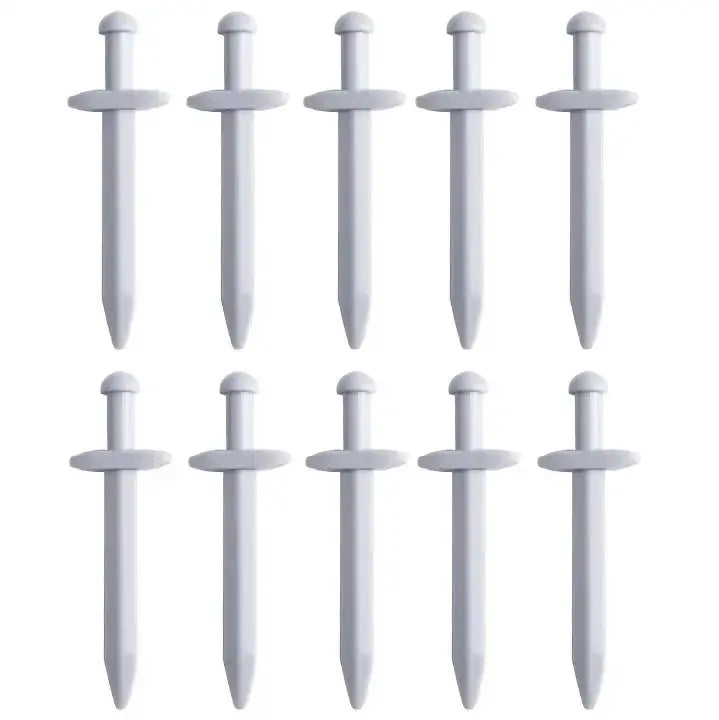 Dix épées jouets blanches en plastique disposées en deux rangées accessoire lego moc médiéval