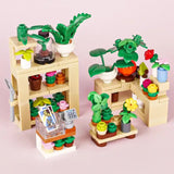 Lego moc décoration intérieure maison moderne avec accessoire lego plante colorée en lego meuble beige et vert