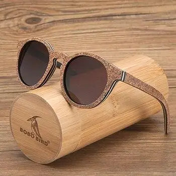 Lunettes de soleil en bois pour adolescent en bambou avec lentille polarisée et étui assorti au fini marron tacheté