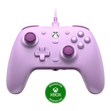 Manette xbox series x lilas avec joysticks et boutons violets assortis pour une manette xbox élégante et fonctionnelle
