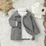 Manteau bébé automne gris à motif chevrons avec boutons marron et col roulé blanc en peluche ultra douce pour sorties quotidiennes