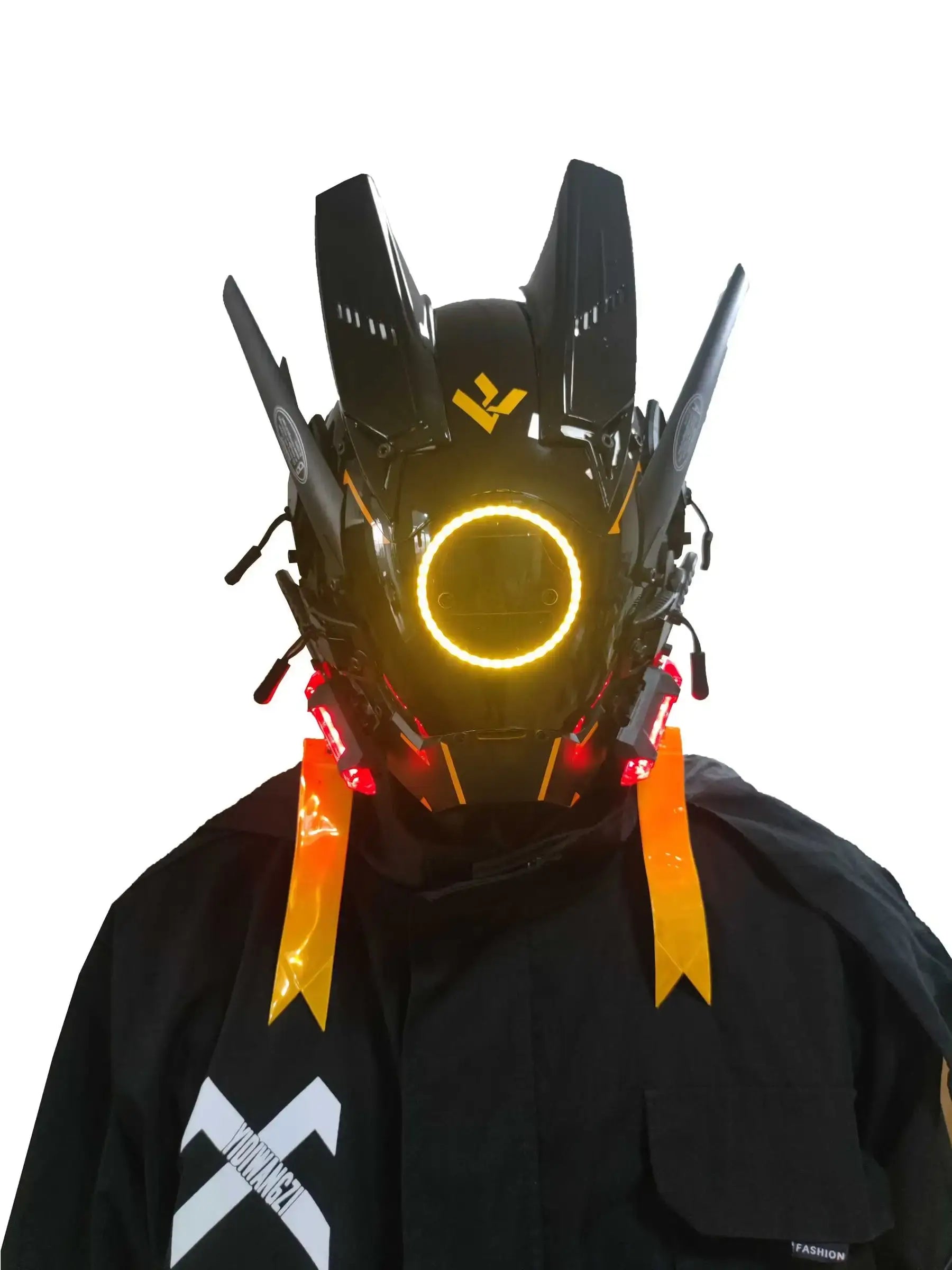 Masque cyberpunk techwear noir avec visière transparente éclairage led jaune et accents rouges pour conventions cosplay confort optimal