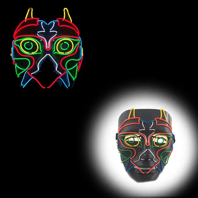 Masque halloween led en forme de visage stylisé avec fils led rouges verts et bleus néon lumineux