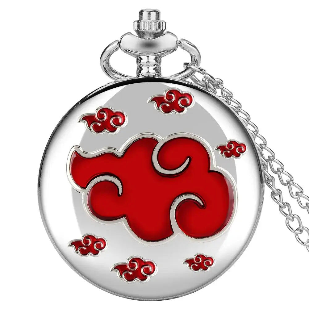 Montre à gousset argentée naruto akatsuki avec nuage rouge emblématique et design gravé sur le cadran circulaire