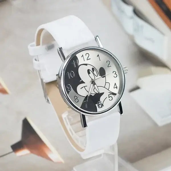 Montre disney enfant blanche à cadran noir et blanc avec Mickey Mouse et boîtier argenté en acier