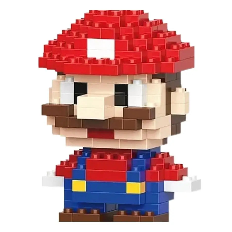 Figure nanoblock mario mini en blocs rouges, bleus et beiges avec un carré blanc sur la casquette cadeau idéal