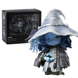 Figurine articulée elden ring nendoroid ranni la sorcière avec peau bleue chapeau blanc large et capuche grise en couches