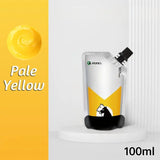 Peinture acrylique 100ml dans une pochette argentée et jaune pâle avec capuchon noir et design minimaliste cheval