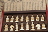 Jeu d'Échecs en Bois Artisanal