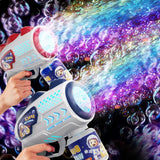 Electric bubble gun with reservoir