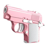 Pistolet jouet réaliste rose avec poignée blanche texturée et accents argentés pour des jeux palpitants avec effets sonores