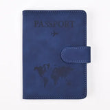 Protège-passeport rfid en cuir synthétique bleu foncé avec carte du monde embossée et motif avion