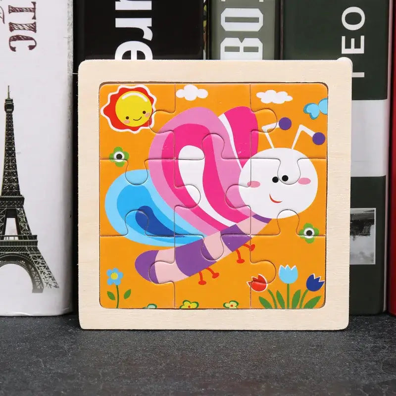Puzzle bois pédagogique bébé avec papillon coloré souriant rose violet bleu pour motricité fine petites mains